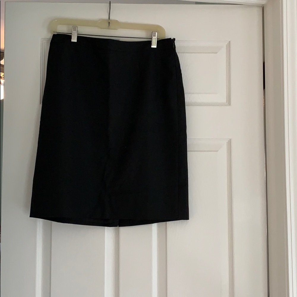 Black skirt